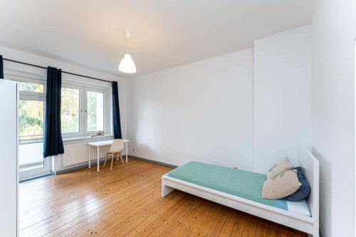 Zimmer in der Friedrichsbrunner Straße 44