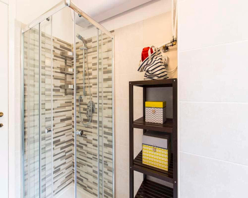 Stanza in Via Leone Tolstoi