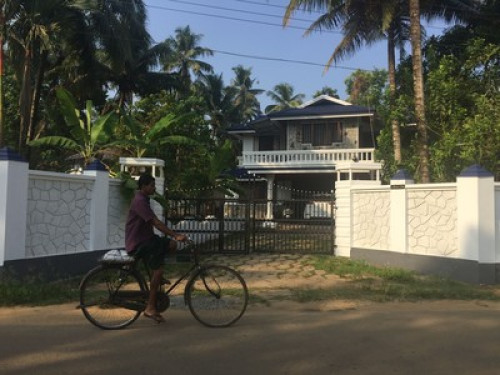 Homestay with a family with kids 