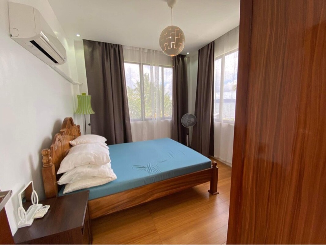 Rooms / Loft(Full Room) - 1