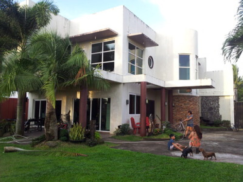 Relax and enjoy the metro-province!