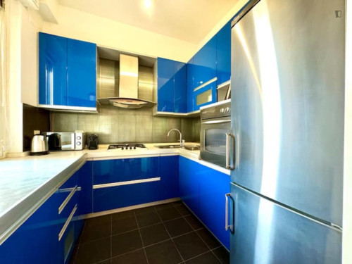 Very nice ensuite double bedroom near Tre Torri metro