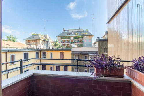 Very nice ensuite double bedroom near Tre Torri metro