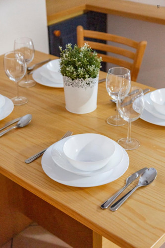 Neat and cosy double bedroom in Fiera Milano