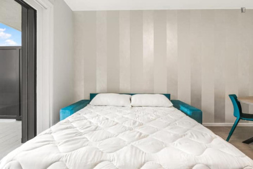 Exquisite 1-bedroom apartment near Parco "Cascina Merlata"