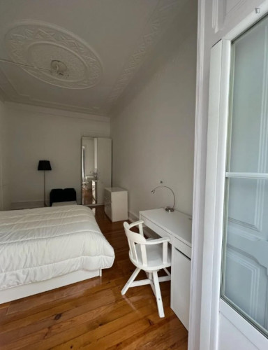 Good bedroom not too far from IST