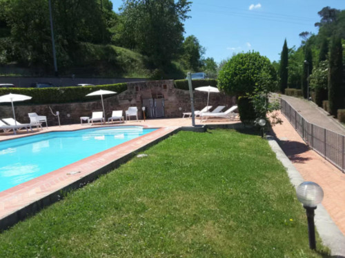 Cool Apartment in Residence with Garden and Pool