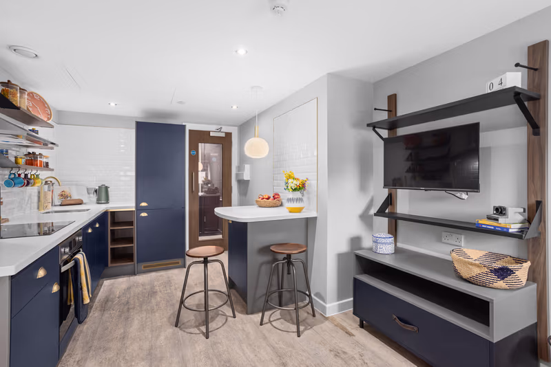  Premium Bigger 2 Bed Apartment - Park View  -  Brunswick Apartments  - Gallery -  2