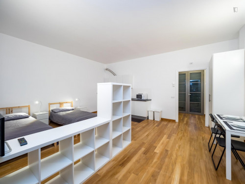 Stunning studio near the Candiani campus of Politecnico di Milano - Gallery - 8