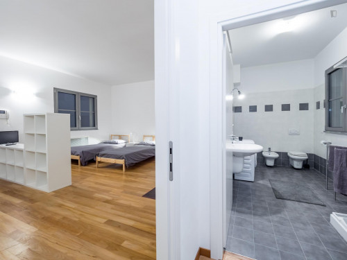 Stunning studio near the Candiani campus of Politecnico di Milano - Gallery - 7