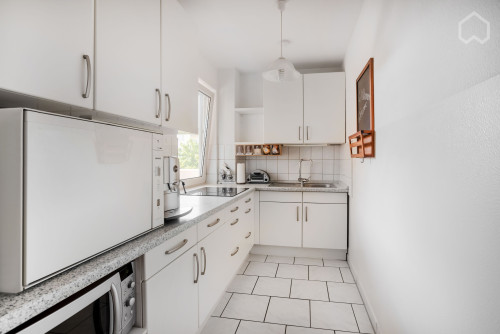 quiet apartment in cologne, near airport / fair