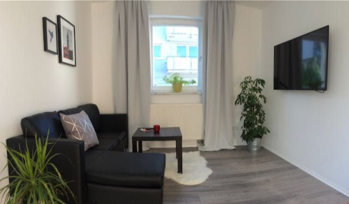 Private/no boarding house: spacious 2-room apartment in central location of Vilsbiburg