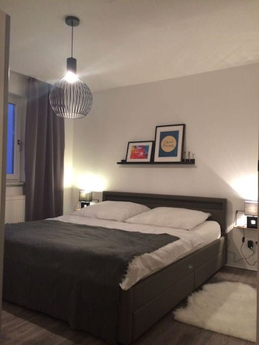 Private/no boarding house: spacious 2-room apartment in central location of Vilsbiburg