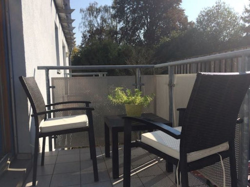 Private/no boarding house: spacious 2-room apartment in central location of Vilsbiburg