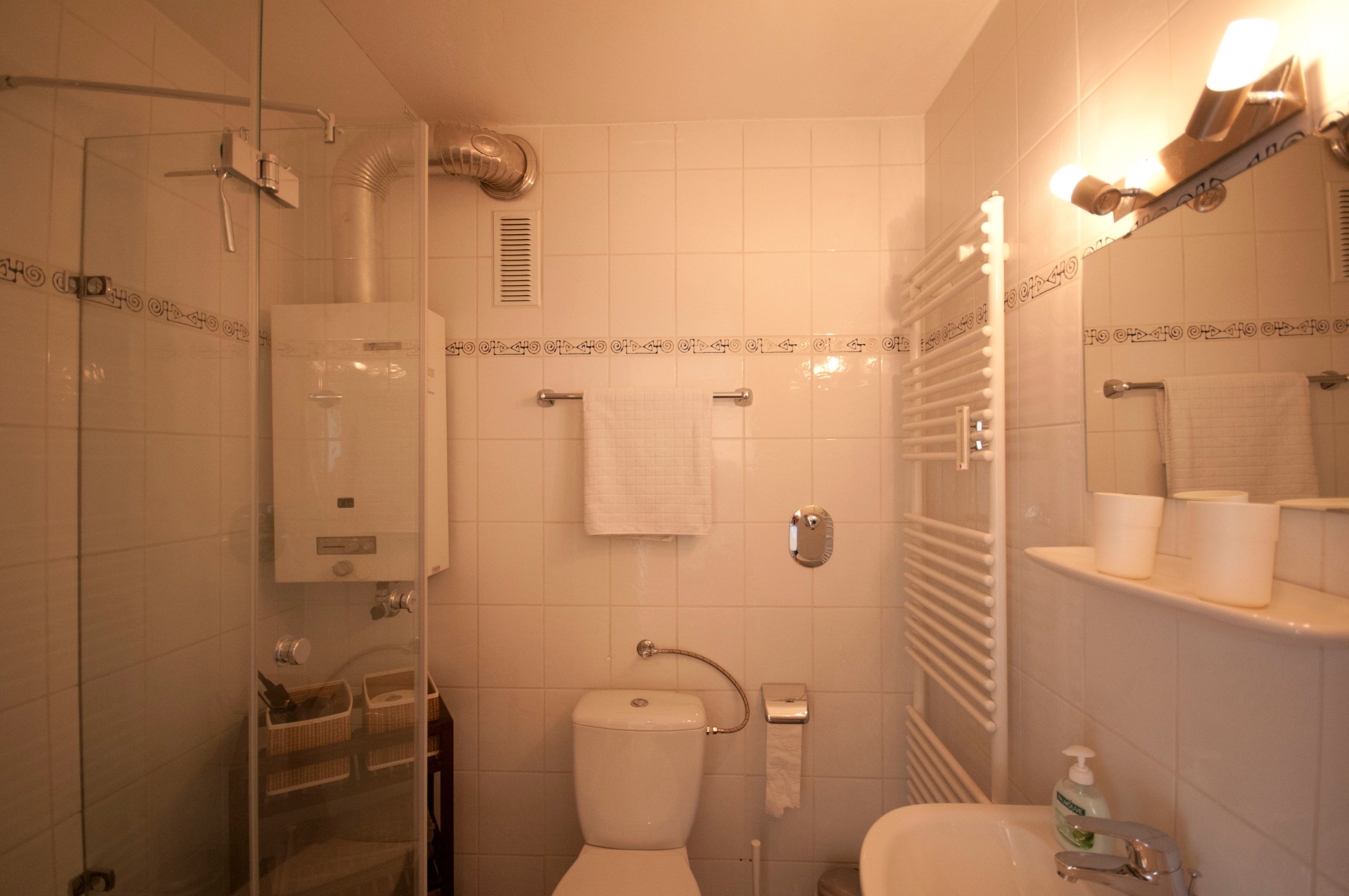 Apartment In Quiet Side Street Near Train Station / Zoo - 10