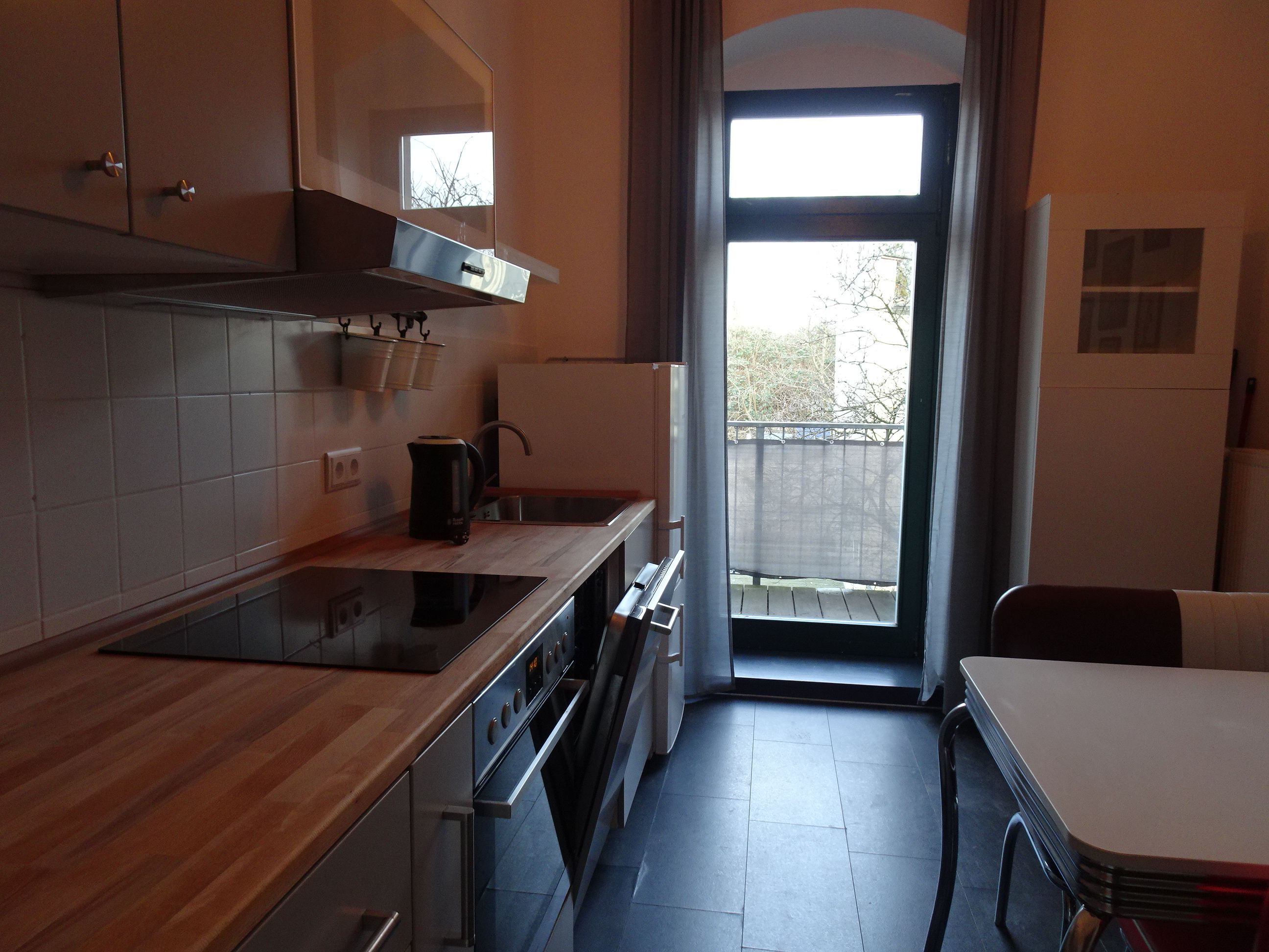  2room Apartment With Balcony In Quiet Location  -  2room apartment with balcony in quiet location  - Gallery -  8