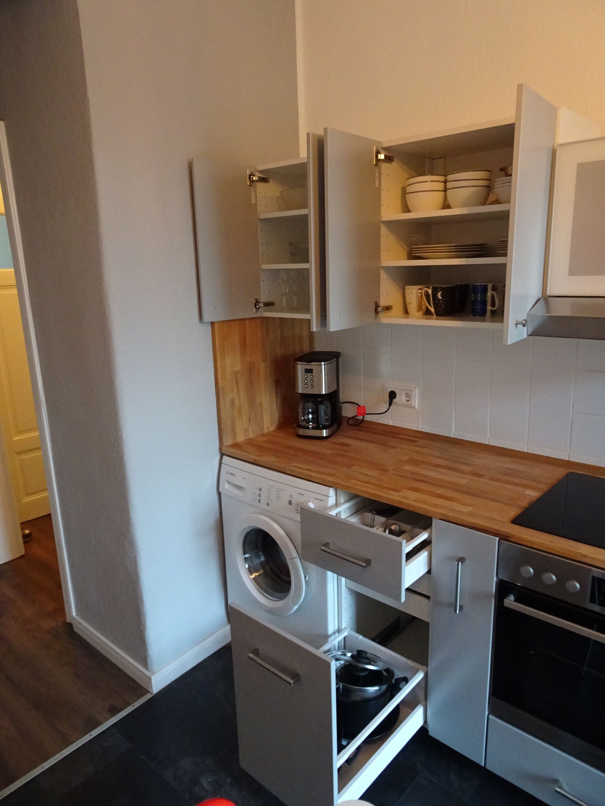  2room Apartment With Balcony In Quiet Location  -  2room apartment with balcony in quiet location  - Gallery -  8