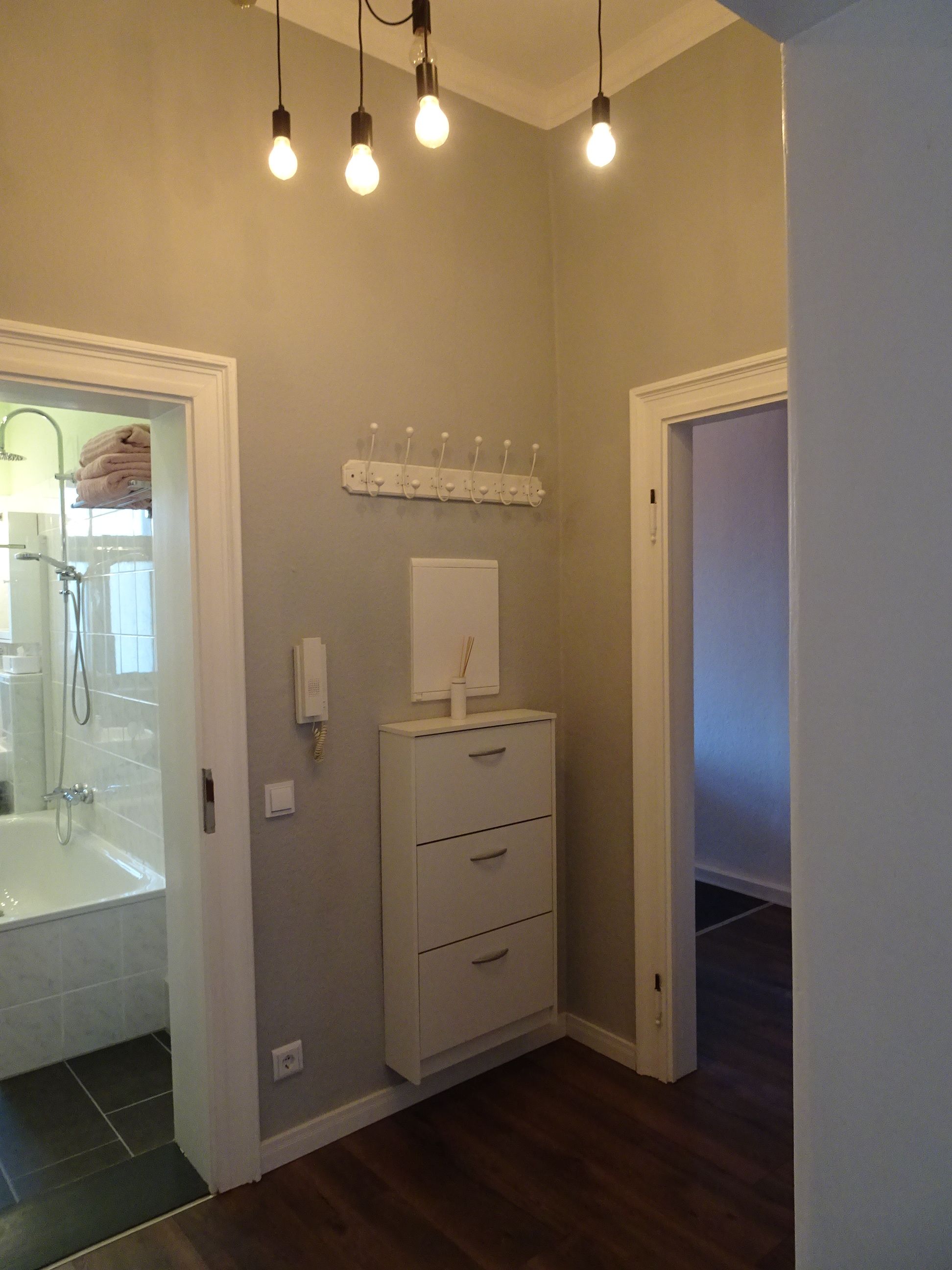  2room Apartment With Balcony In Quiet Location  -  2room apartment with balcony in quiet location  - Gallery -  17