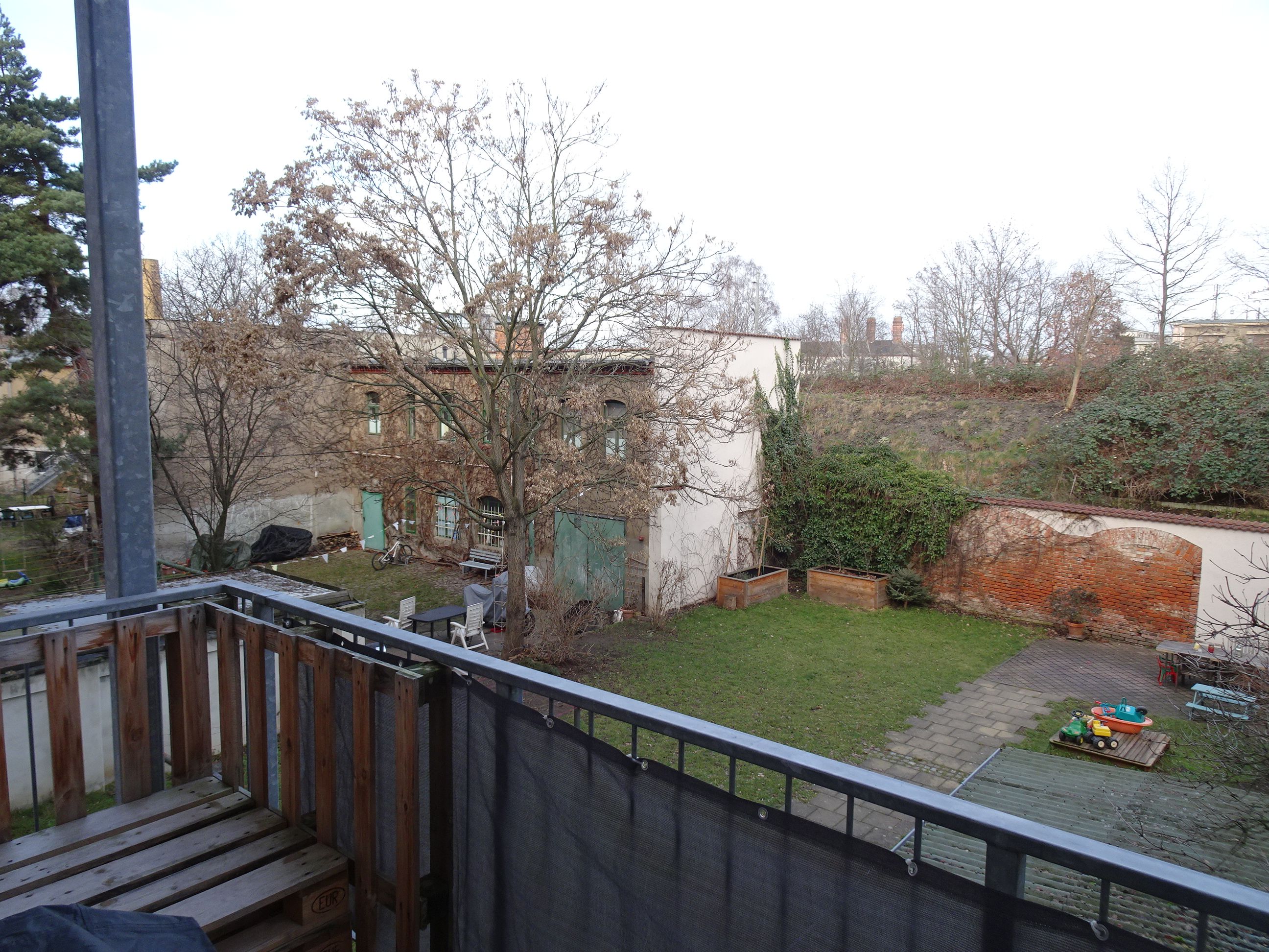  2room Apartment With Balcony In Quiet Location  -  2room apartment with balcony in quiet location  - Gallery -  3