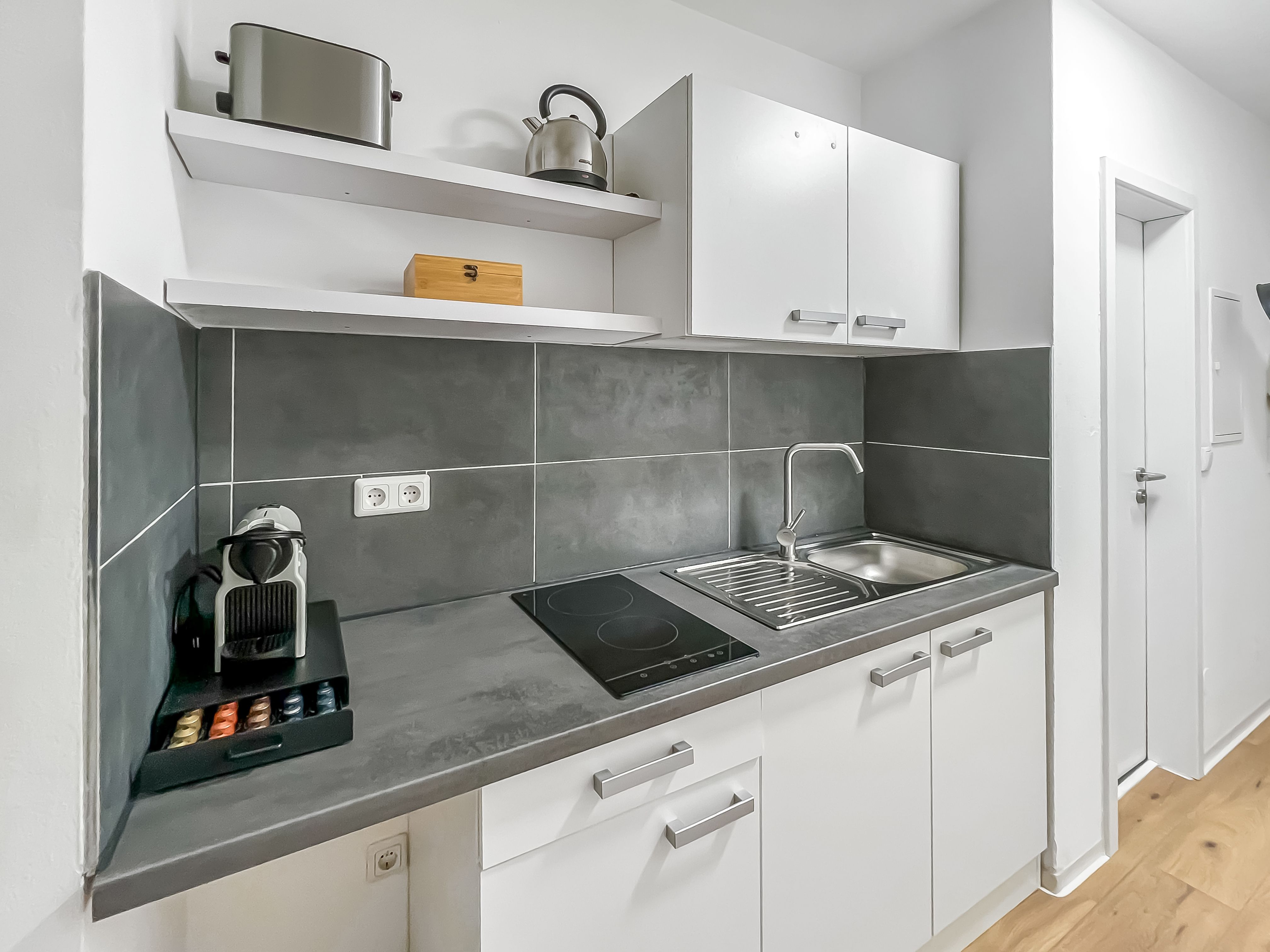 Modern Studio Apartment In Stein/Nuremberg - Workspace, Kitchen, WLAN, Fully Equipped, SELF-CHECKIN, - 8