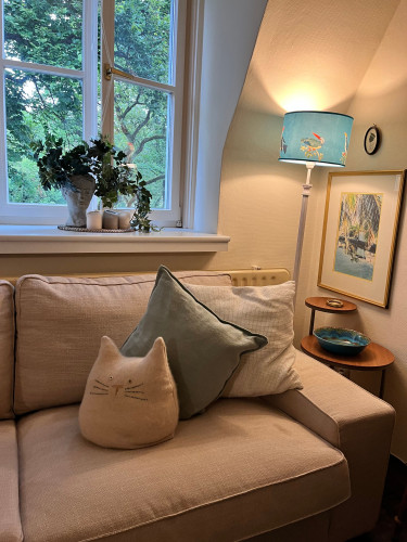 193444957420251104092741AM