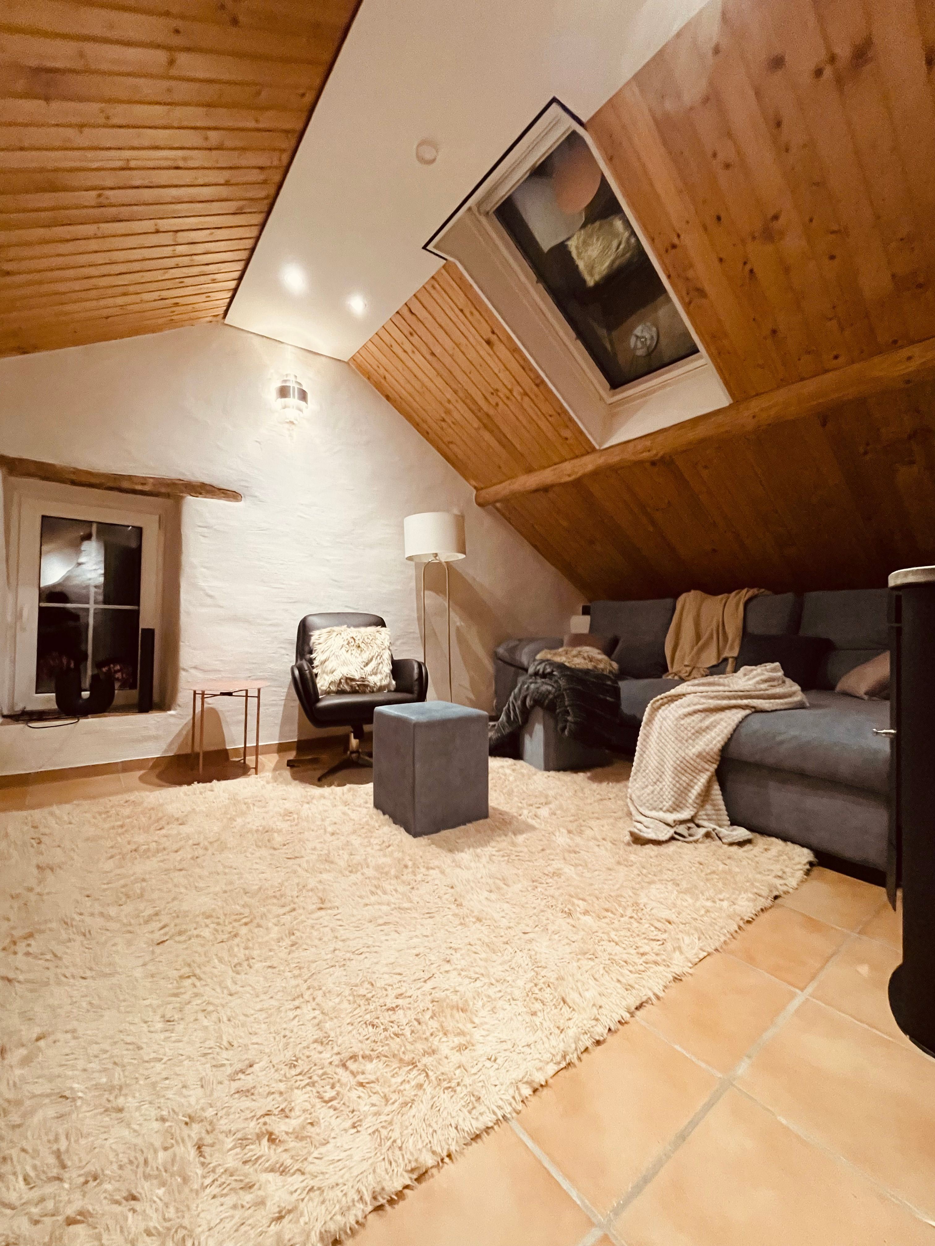 Perfect, Fantastic Loft In Popular Area (Feuerscheid) - 15