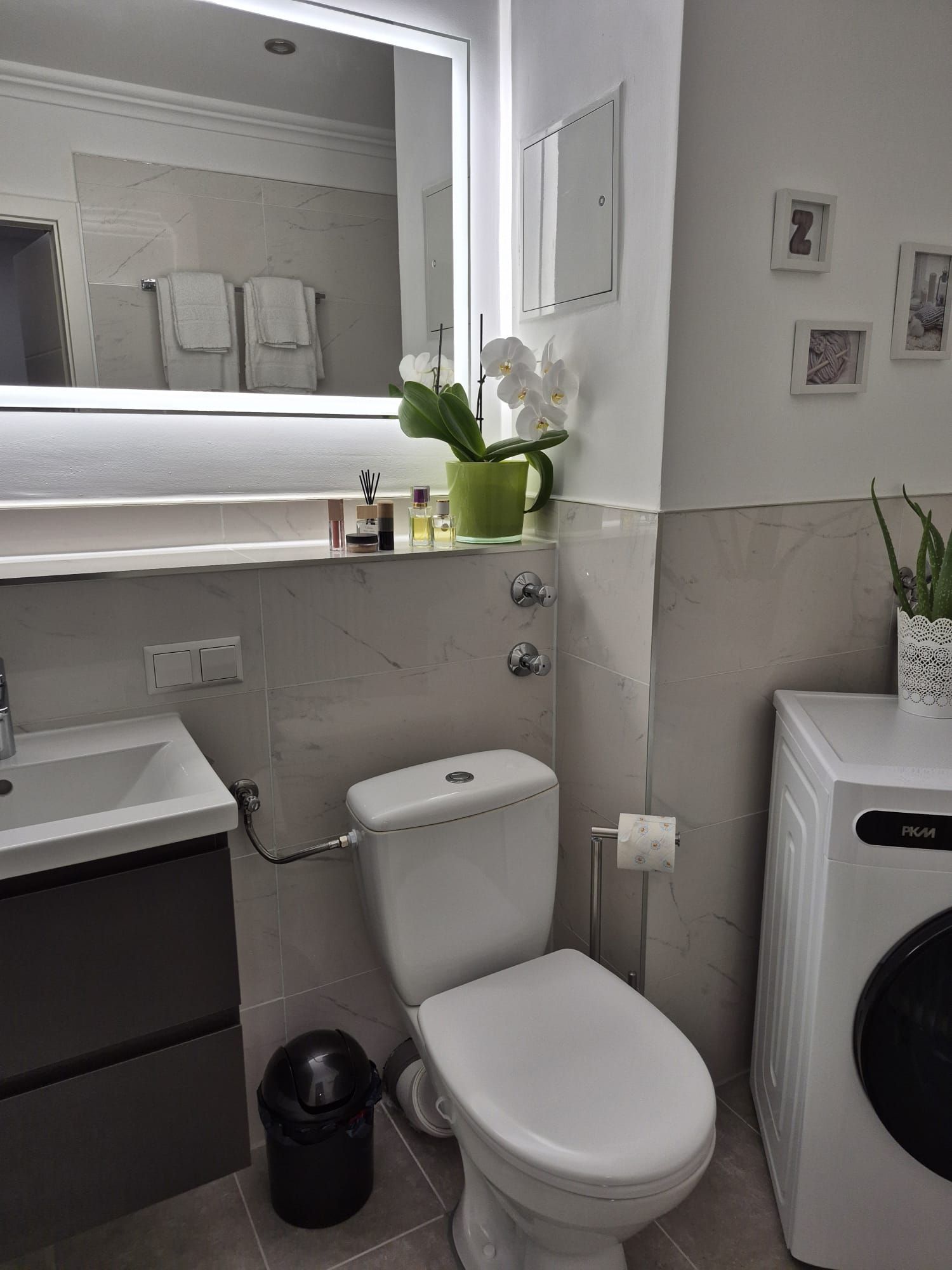 With Swimming Pool And Sauna In The Heart Of The City | Underground Parking Included - 15