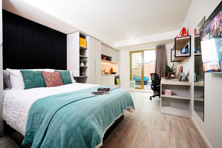 Classic - Gough Street - Gallery - 1