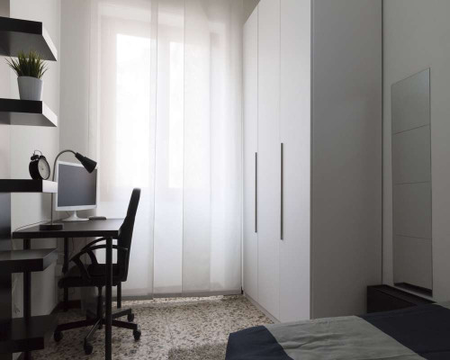 Stanza in Viale Nazario Sauro