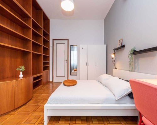 Stanza in Viale Emilio Caldara