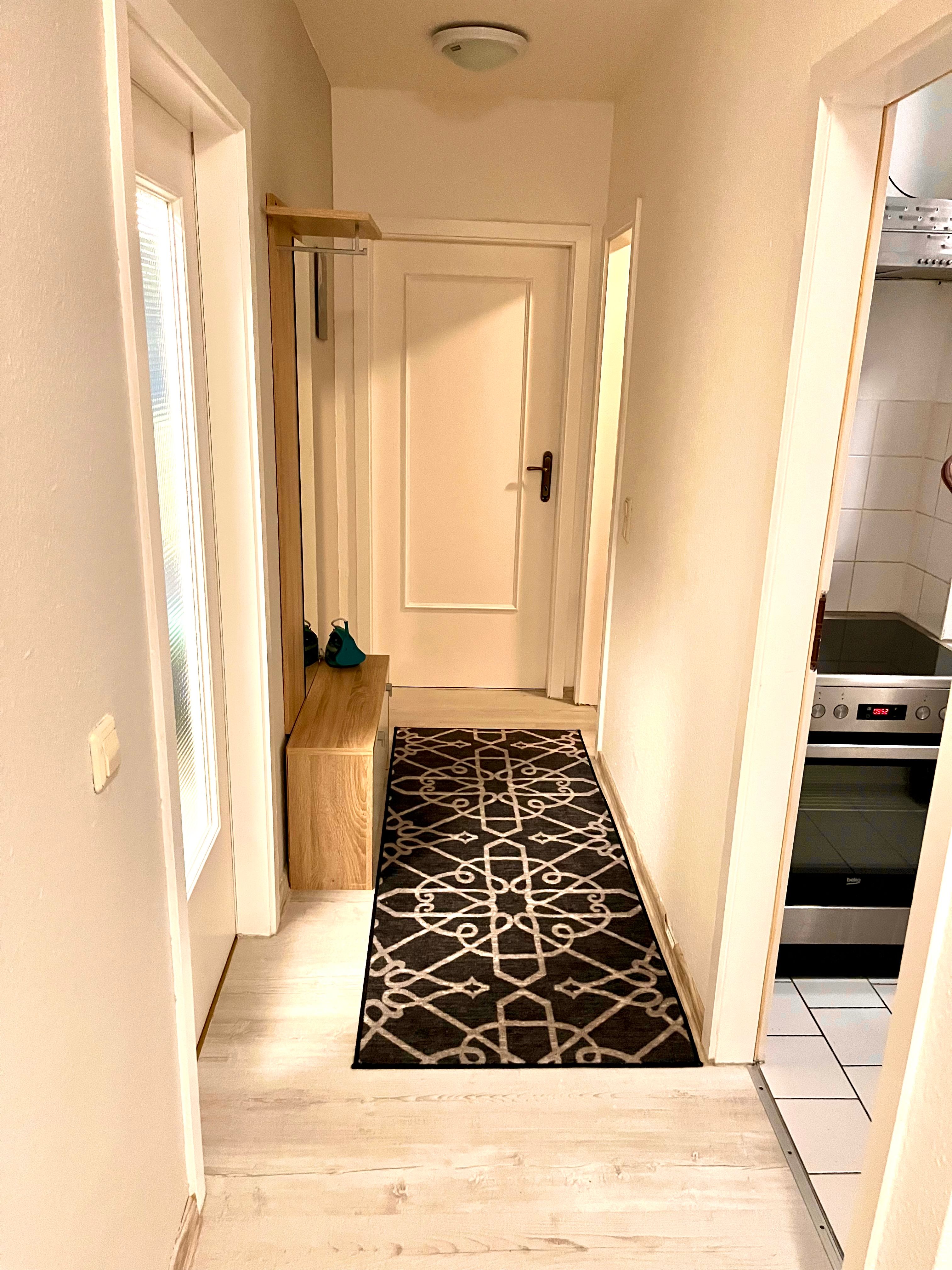 Fantastic 2 Room Apartment, Very Central, With Terrace + Balcony, Newly Renovated. - 8