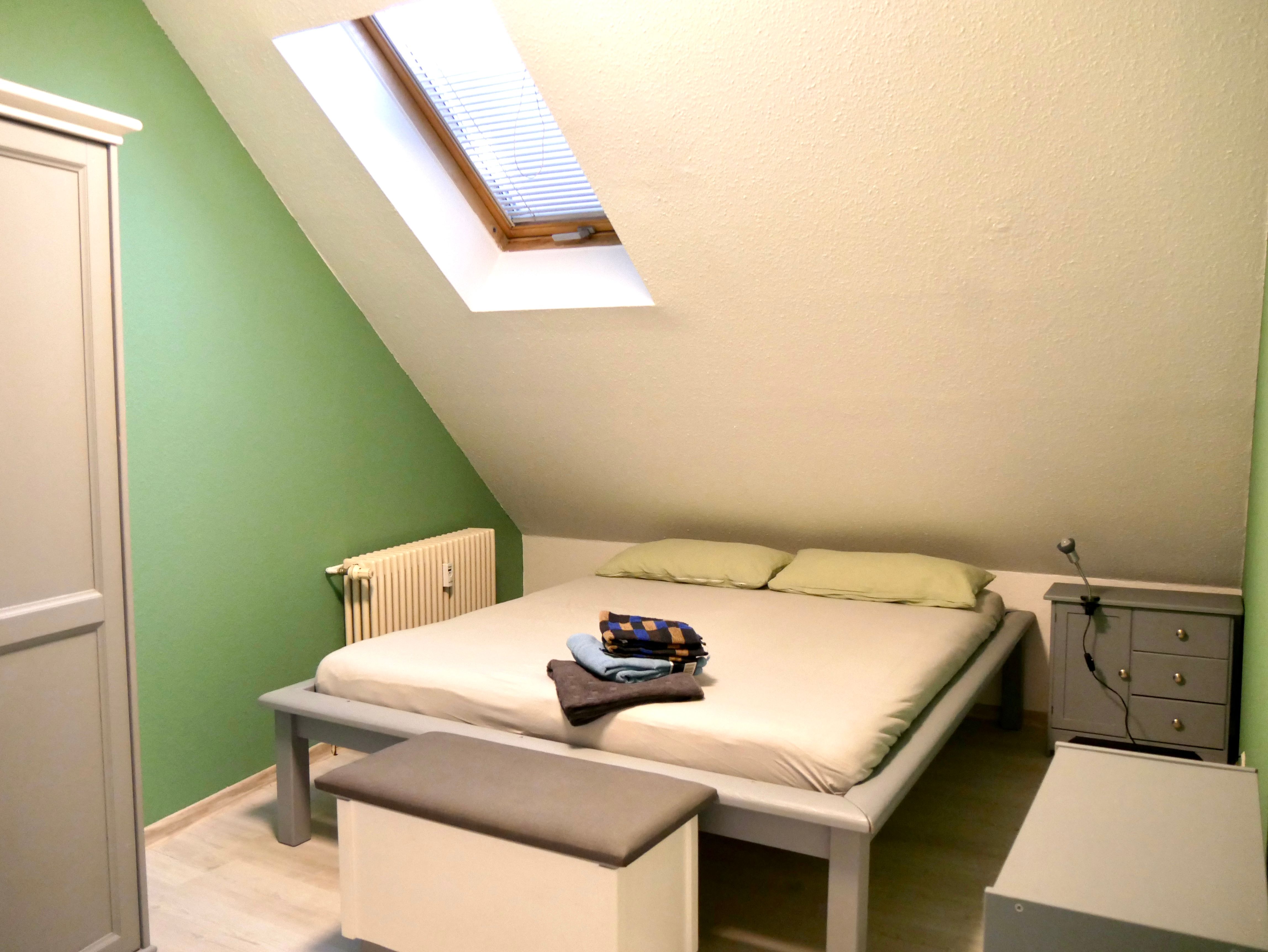 Fantastic 2 Room Apartment, Very Central, With Terrace + Balcony, Newly Renovated. - 10