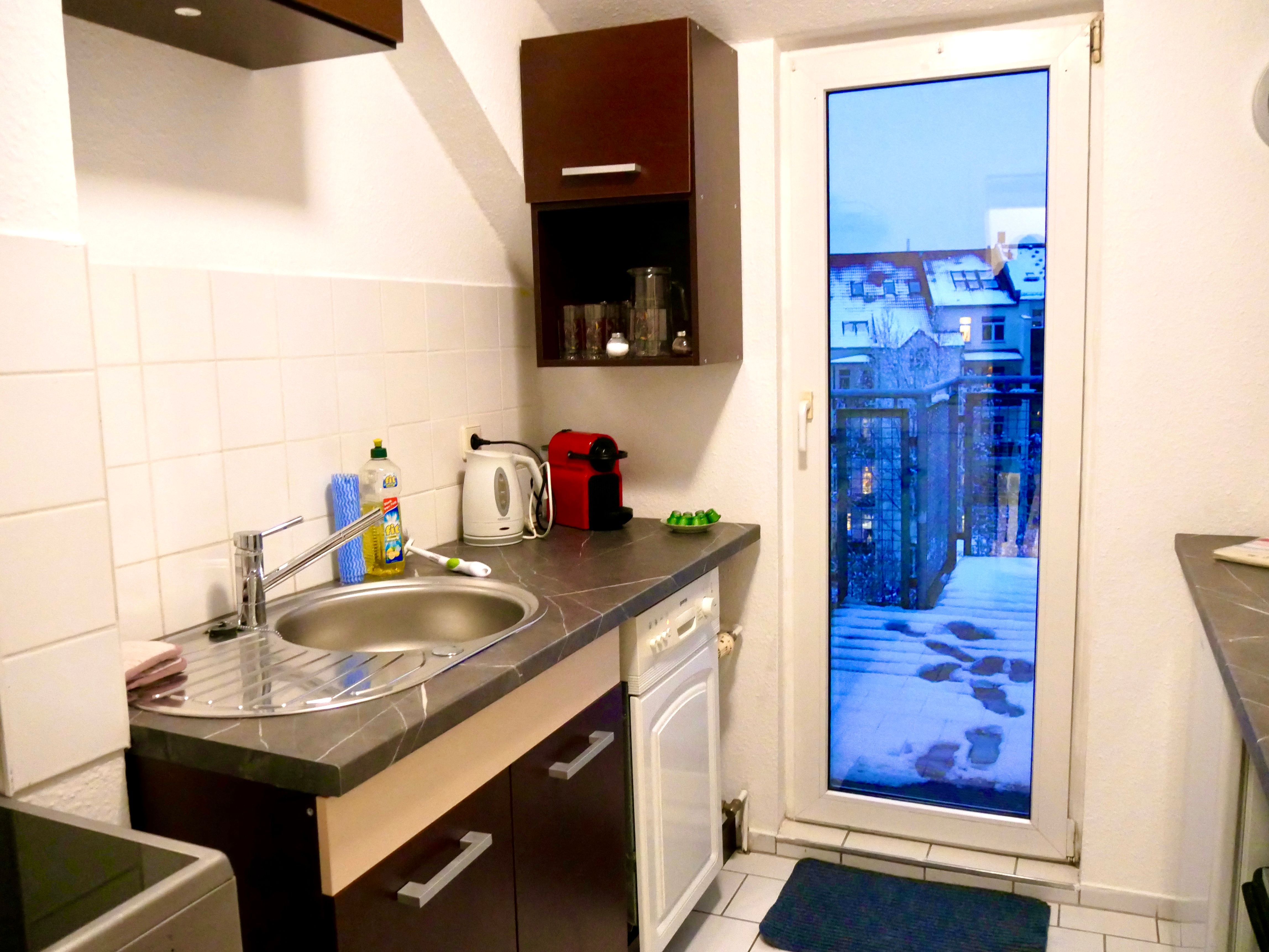 Fantastic 2 Room Apartment, Very Central, With Terrace + Balcony, Newly Renovated. - 3