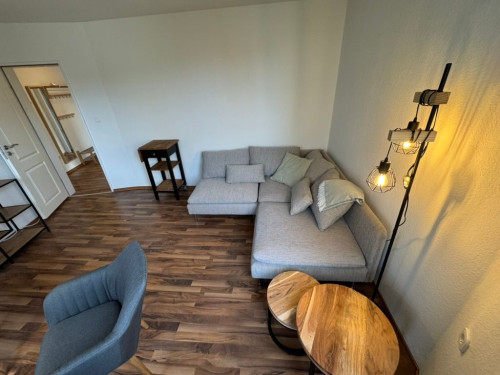HyggeStay | central | 2x double bed | workspace | highspeed WiFi | charming & modern - Gallery - 9