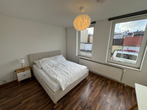 HyggeStay | central | 2x double bed | workspace | highspeed WiFi | charming & modern - Gallery - 6