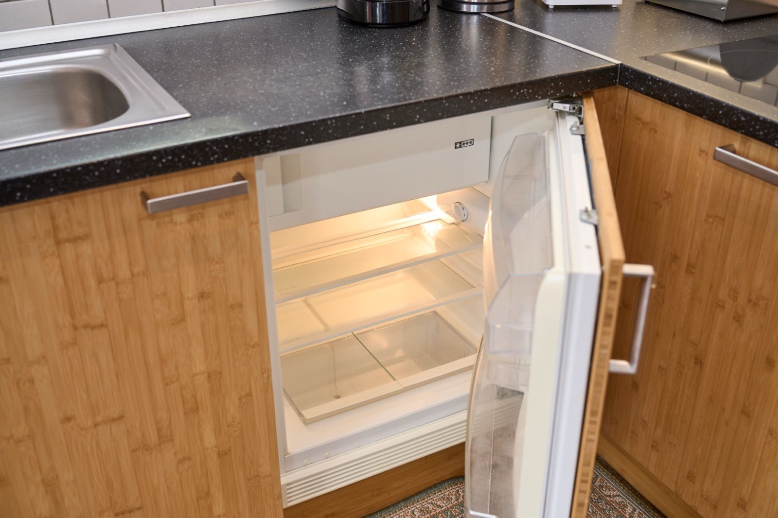  Luxus Studio In Trier, 10 Min Zur Porta Nigra, Inkl Parkplatz  -  Luxus Studio in Trier, 10 Min zur Porta Nigra, inkl Parkplatz  - Gallery -  12