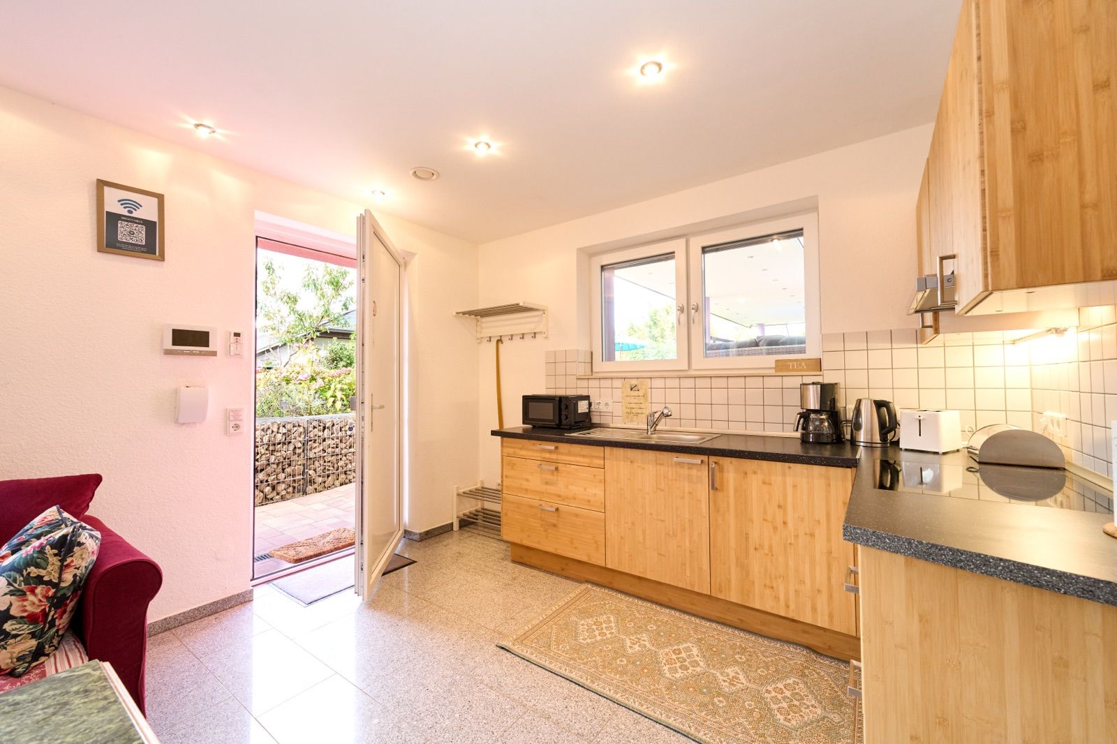  Luxus Studio In Trier, 10 Min Zur Porta Nigra, Inkl Parkplatz  -  Luxus Studio in Trier, 10 Min zur Porta Nigra, inkl Parkplatz  - Gallery -  15