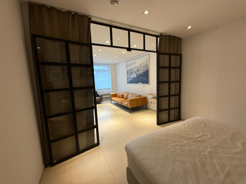 Fully Furnished Premium Loft – Sindelfingen City Center (Marktplatz) Available now - Gallery - 3