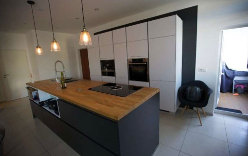 Fully Furnished Premium Loft – Sindelfingen City Center (Marktplatz) Available now