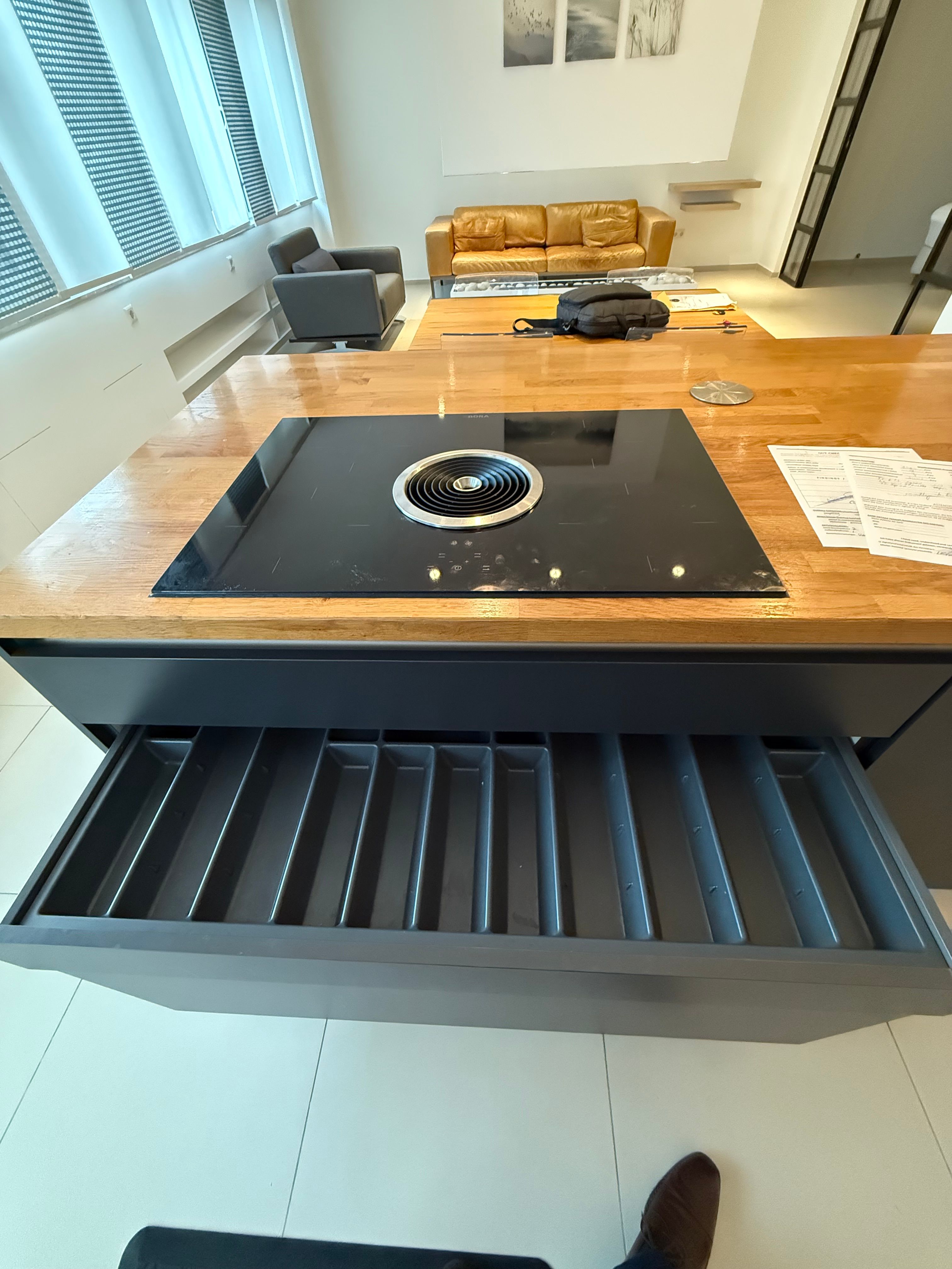 Fully Furnished Premium Loft – Sindelfingen City Center (Marktplatz) Available Now - 3