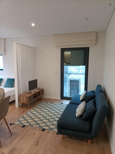 Amazing Studio close to Aveiro Train Station