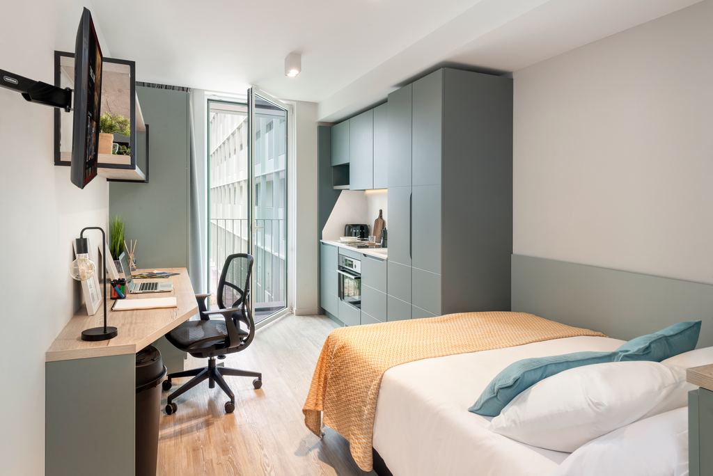  Lite Plus  -  Oria  - Gallery -  1