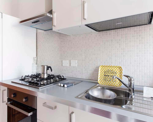 Stanza in Via dei Missaglia