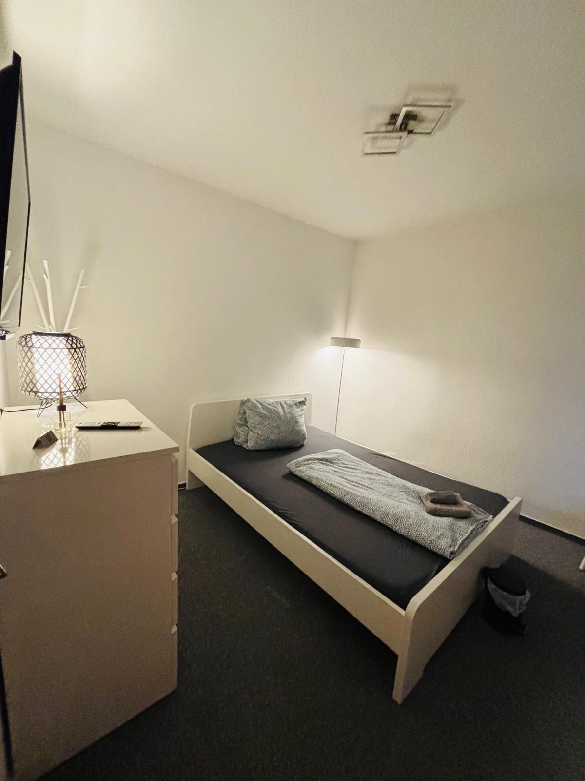  Basic-Apartment Im Zentrum Von Würzburg  -  Basic-Apartment im Zentrum von Würzburg  - Gallery -  2