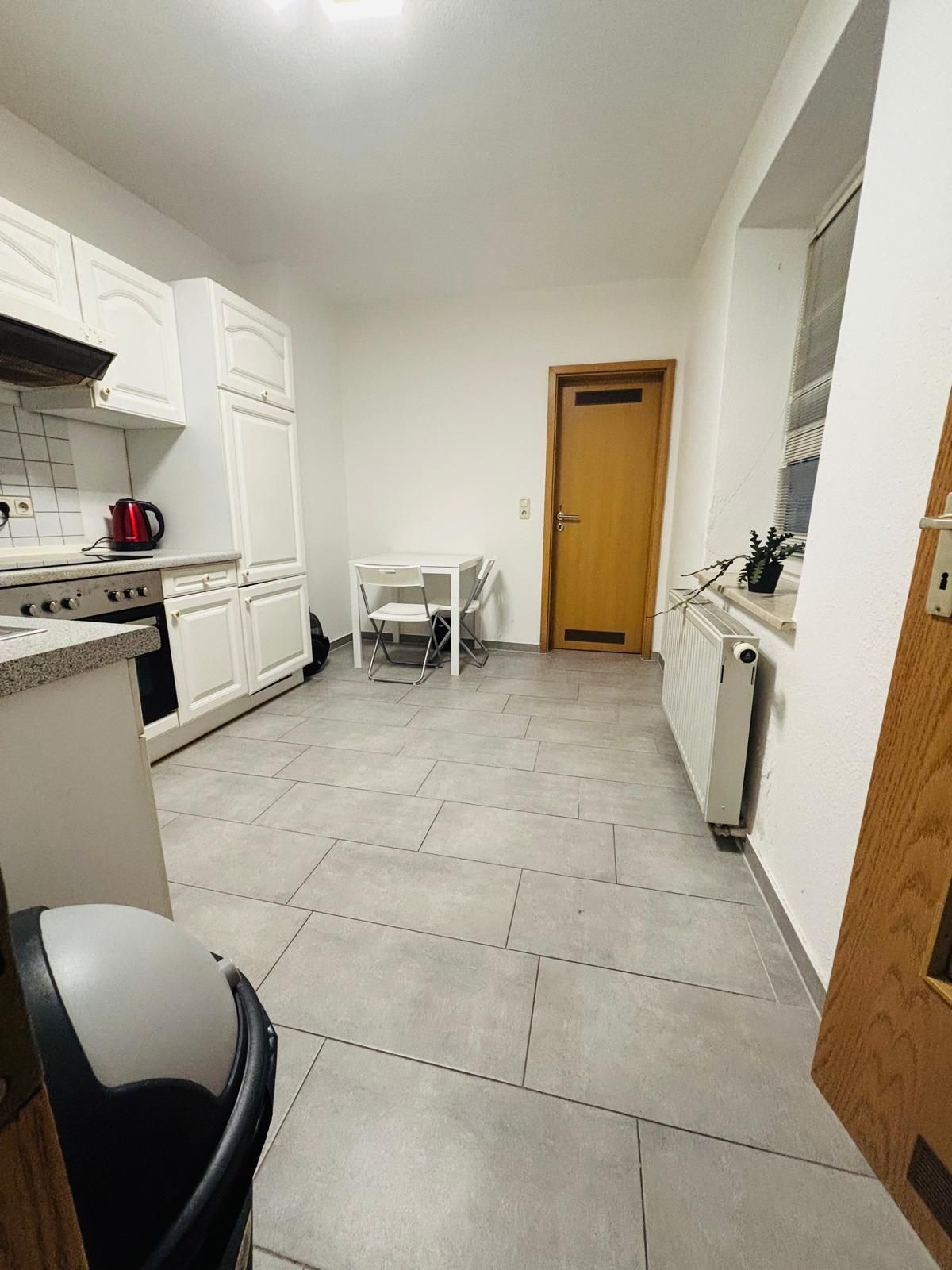  Basic-Apartment Im Zentrum Von Würzburg  -  Basic-Apartment im Zentrum von Würzburg  - Gallery -  11