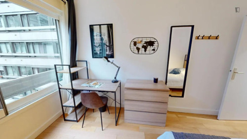 Double bedroom near Parc Georges-Brassens