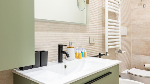 Charming 2-bedroom apartment near the Porta Romana train station