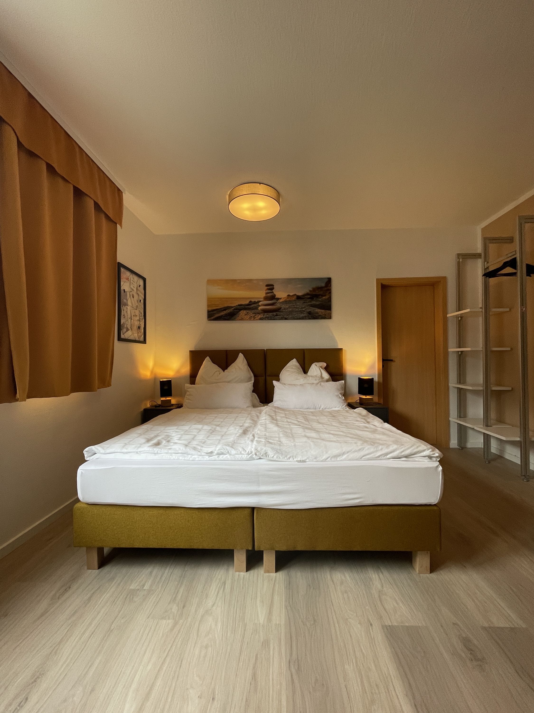  Charming City Flat In Mönchengladbach: Fully Equipped & Comfortable  -  Charming city flat in Mönchengladbach: fully equipped & comfortable  - Gallery -  24
