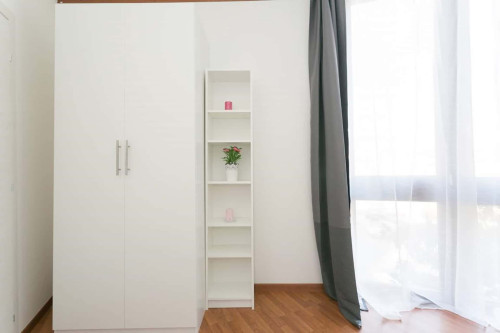 via gavirate 27  private room s1