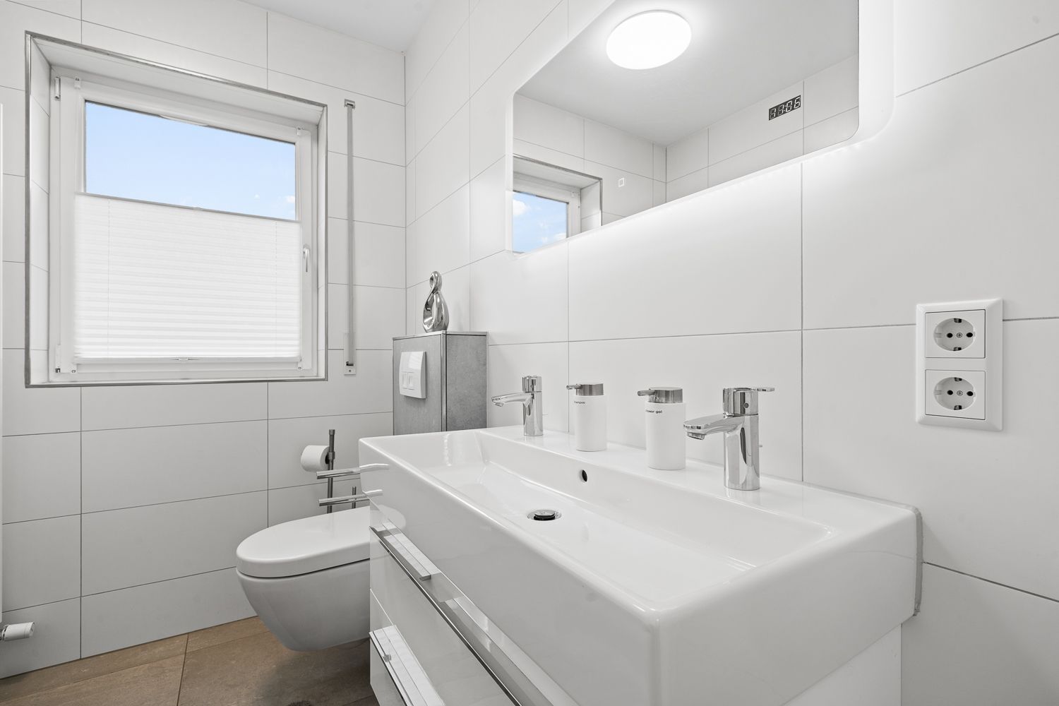  Luxury Flat In Friedrichshafen  -  Luxury flat in Friedrichshafen  - Gallery -  22